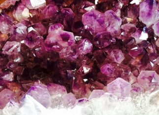 Ile kosztuje szlifowanie płytek pod kątem 45 stopni cena?