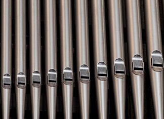 Czy można wiercić w fudze?